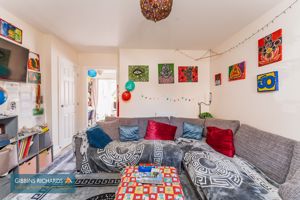 Sitting Room- click for photo gallery